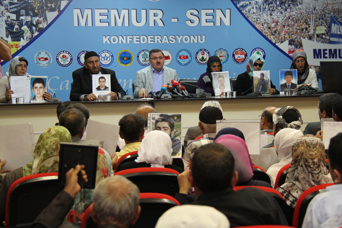 Diyarbakırlı Annelerden Memur-Sen’e Ziyaret