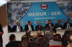 YENİ ANAYASA İNSANI MERKEZE ALMALI