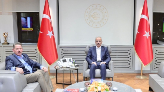 PTT A.Ş YAPILANDIRMASINI ULAŞTIRMA VE ALT YAPI BAKANI SAYIN ABDULKADİR URALOĞLU İLE GÖRÜŞTÜK, TALEP VE ÖNERİLERİMİZİ İLETTİK